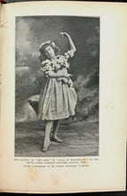 LEWIS CARROLL PICTURE BOOK - Collingwood, 1st 1899 - ALICE IN WONDERLAND