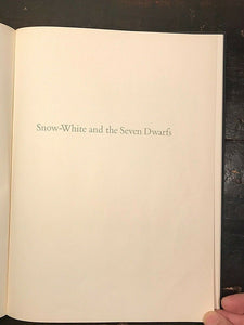 SNOW WHITE AND THE SEVEN DWARFS - R. Jarrell; Illus Nancy Ekholm Burkert, SIGNED
