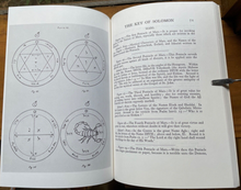 KEY OF SOLOMON THE KING (CLAVICULA SALOMONIS) - Mathers, 1991 - SPELLS GRIMOIRE