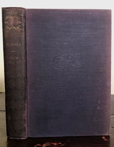 DRACULA by Bram Stoker - 1930 - Nelson Doubleday, Garden City, SCARCE